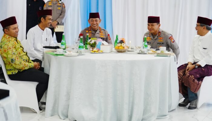 Kapolri Sambang Petang Bersama Ustaz Abdul Somad, Komitmen Jaga Kamtibmas