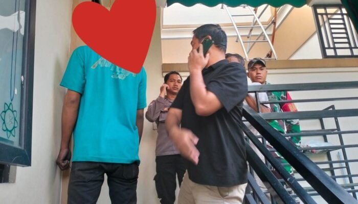 Pria Ditemukan Gantung Diri di Masjid Roudlatul Jannah, Gresik